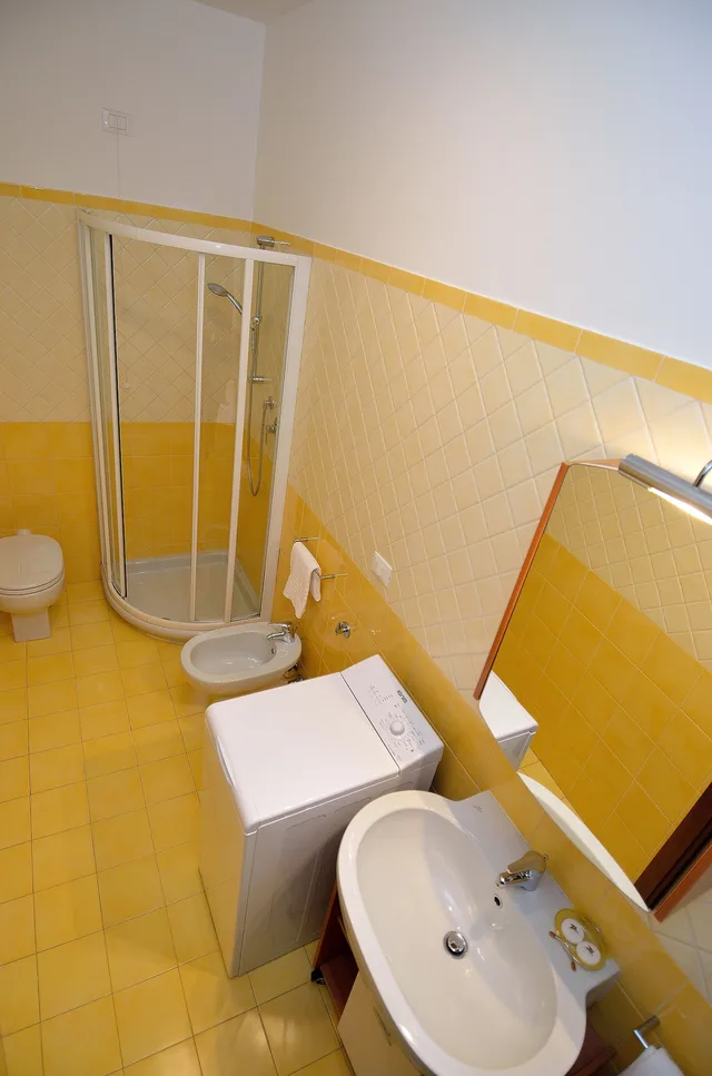 شقة بسريرين كوين بإطلالة على القناة بغرفتي نوم، Charming Venice Apartments 3/4