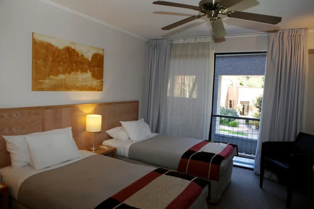 غرفة قياسية بسريرين منفصلين، Hotel Bosque de Renaca 1/6