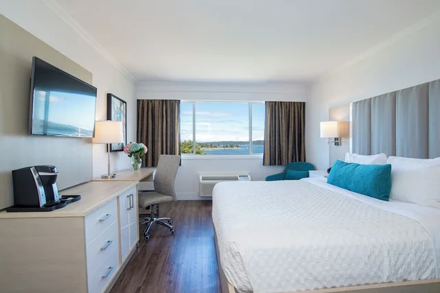 غرفة قياسية بسرير كينج بإطلالة على المرفأ، Best Western Dorchester Hotel 1/8