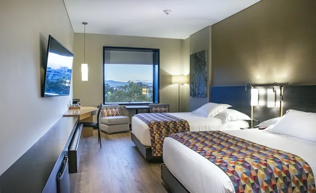 غرفة قياسية بسريرين كوين، Cite Hotel 5/10