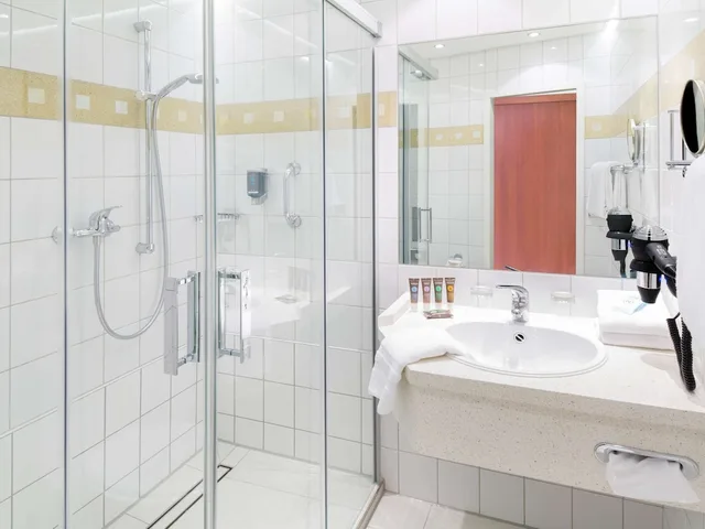 غرفة سوبيريور بسرير مزدوج، Novotel Hildesheim 5/6