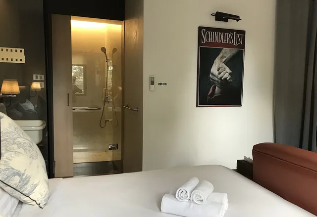 غرفة ديلوكس بسريرين منفصلين، Hotel Noir 3/5