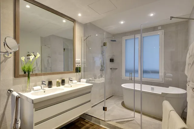 Grand, the Level, Premium, Twin Beds, Bathtub، Melia Madrid Serrano 7/10