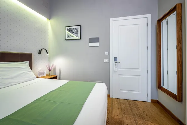 غرفة قياسية بسرير كوين، Antico Centro Suites 1/10