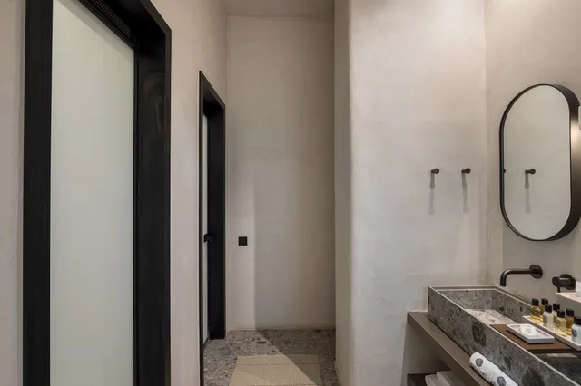 جناح بسرير كينج بإطلالة على البحر بجاكوزي، Aeonic Suites and Spa - Adults Only 4/5