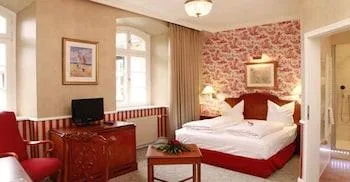 غرفة سوبيريور بسرير مزدوج، Klosterhotel Woltingerode 1/2