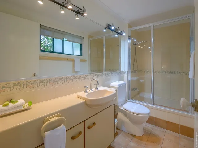استوديو بسرير كوين، Boat Harbour Studio Apartments and Villas 10/10
