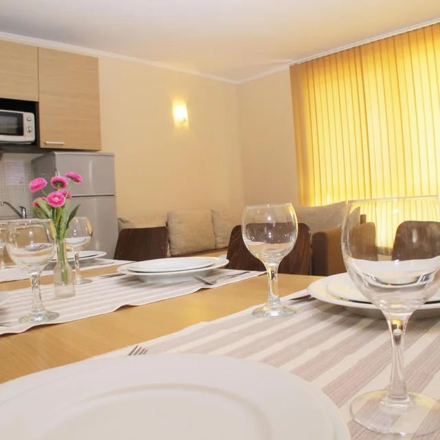 2AP SV Two-bedroom apartment sea view، Obzor Beach Resort 6/9