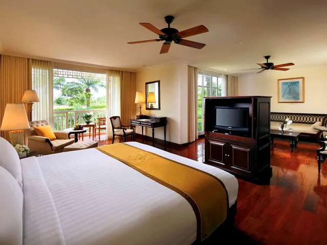 جناح جونيور بسرير كينج بإطلالة على الحديقة، Sofitel Krabi Phokeethra Golf & Spa Resort 2/6