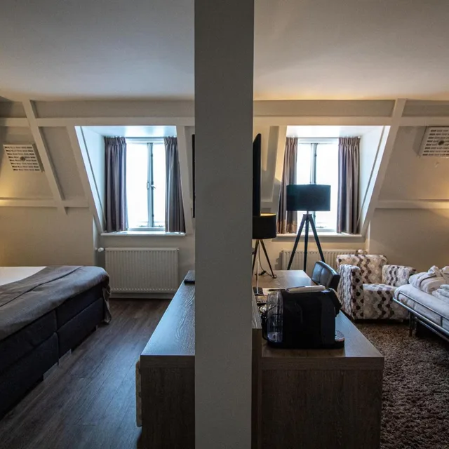 جناح عائلي، Grand Hotel De Draak and Residence Dagmara 1/3