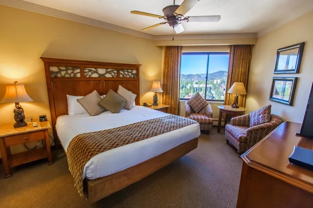 فيلا بسريرين كينج بشرفة بغرفتي نوم، Holiday Inn Club Vacations Tahoe Ridge Resort 1/10