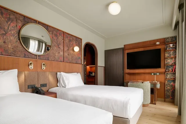 غرفة بسريرين منفصلين، Skald Hotel Akureyri, Curio Collection by Hilton 1/3