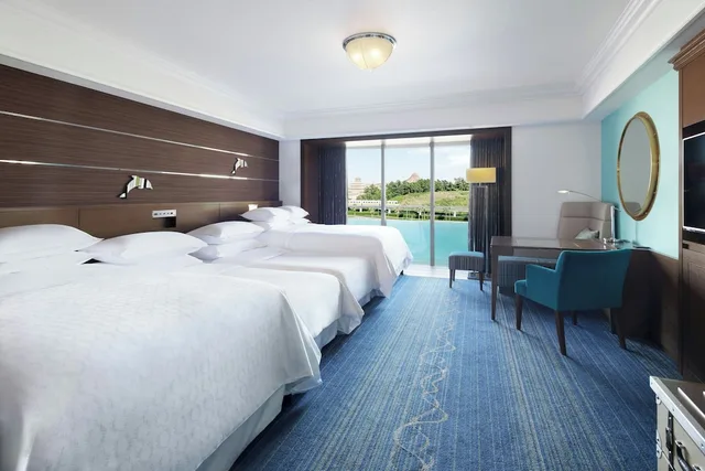 Room, 4 Beds, Disney or Bay View, Bay View، Sheraton Grande Tokyo Bay Hotel 1/5