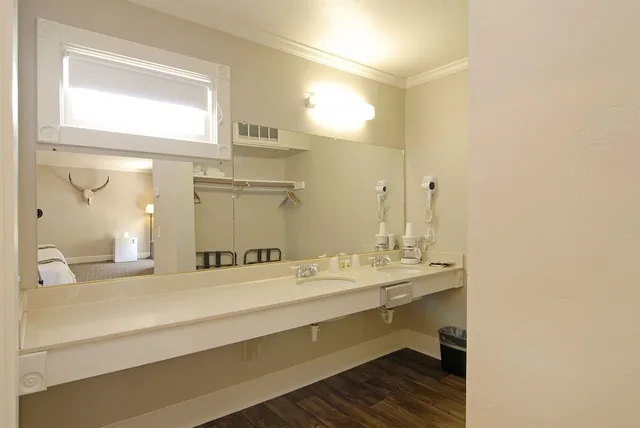 room, 2 queen beds, Palm Canyon Hotel and RV Resort 3/3