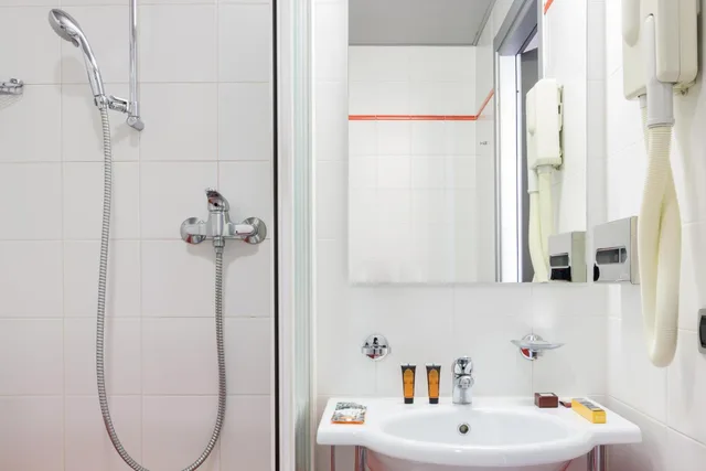 Room, Single, Accessible, B&B Hotel Milano La Spezia 9/12