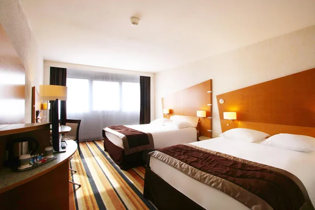 Standard, 2 Double Beds, MERCURE ORLEANS CENTRE 3/7