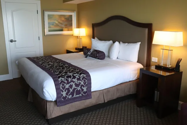 غرفة بسرير كوين، The Edgewater 1/3