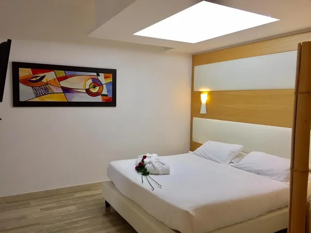 جناح، Sant Elia Hotel 1/4