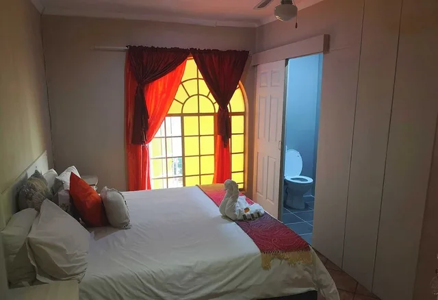 جناح كومفورت بسريرين منفصلين وسرير كينج، Elsje's Country Inn 4/6