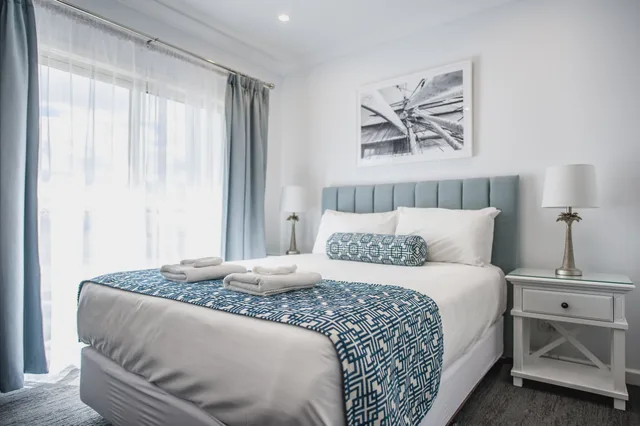 Spa, Studio, Suite, Queen Bed، The Marina Hotel 1/10