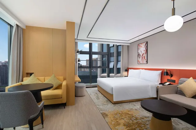 غرفة ديلوكس بسرير كينج مع أريكة، Hilton Garden Inn Beijing Huaxiang Tiantan Hospital 3/3