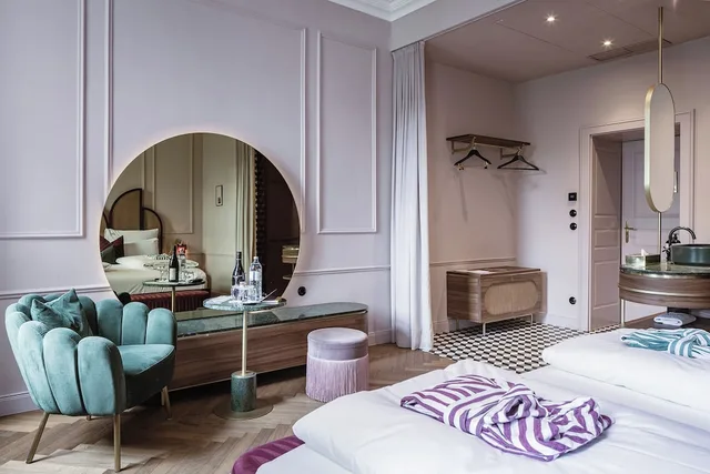 Deluxe, Double Bed, Hotel Josefine 18/20