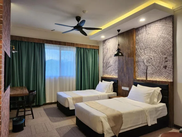 Superior, Double or Twin Bed, Perkasa Hotel Mt Kinabalu 3/5
