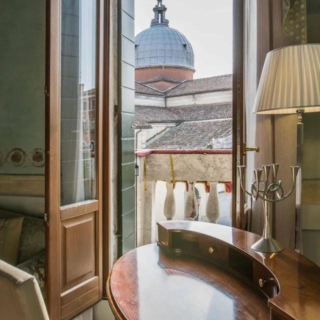 جناح بشرفة، Palazzo Vitturi Hotel 3/4