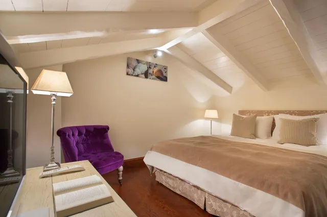 لوفت كومفورت بسرير كوين مع أريكة، Porto Vitilo Boutique Hotel 1/5