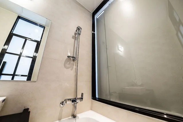 Deluxe, Double Bed, Lateral Side Sea View, H Avenue 5/5