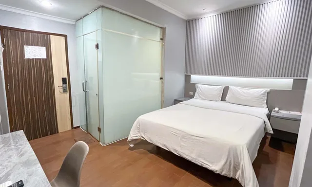 غرفة سوبيريور بسرير مزدوج، G Hotel Pontianak 1/4