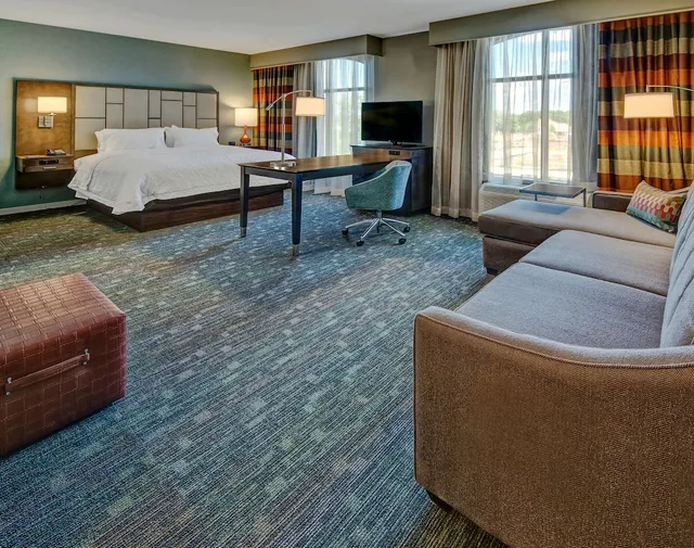 استوديو بسرير كينج مع أريكة لذوي الإعاقة، Hampton Inn And Suites Memphis Germantown 5/10