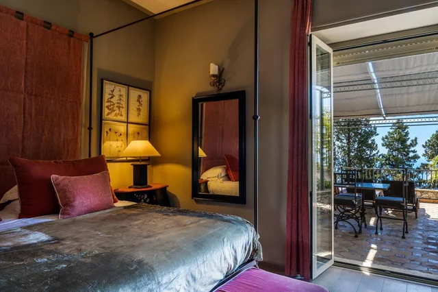 فيلا بغرفتي نوم، Villa Carlotta 2/2