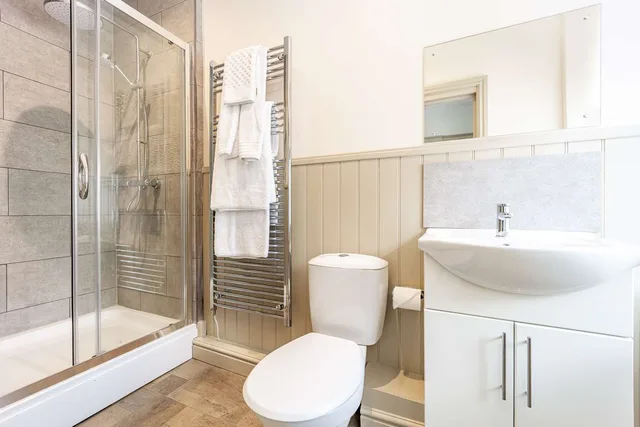 غرفة عائلية بسرير مزدوج وسرير فردي، Leigh Park Country House Hotel Vineyard, BWSC 3/3