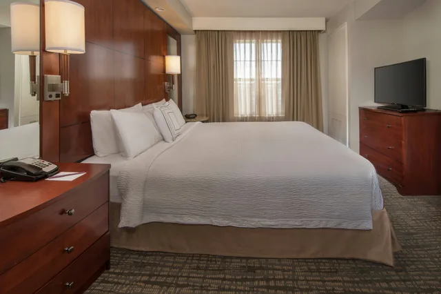 غرفة، Residence Inn Dulles Airport At Dulles 28 Centre 1/3