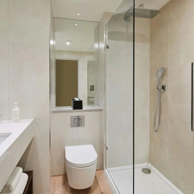 Superior, Executive, King Bed, London Marriott Hotel Marble Arch 8/9