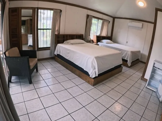 Room, 2 Double Beds, Garden View, Coconut Tree West End 2/5