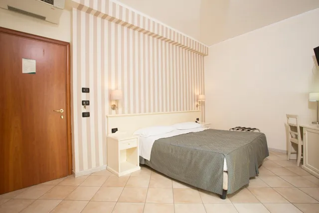 غرفة بسرير مزدوج، Hotel Villa Serena 3/10