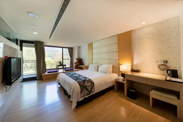 جناح بسرير كوين، Tai-Yi Red Maple Resort(Tai-Yi Ecological Leisure Farm) 1/1