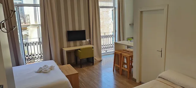 لوفت ديلوكس بسرير كوين بإطلالة على المدينة مع أريكة، San Lorenzo Boutique Hotel 1/9