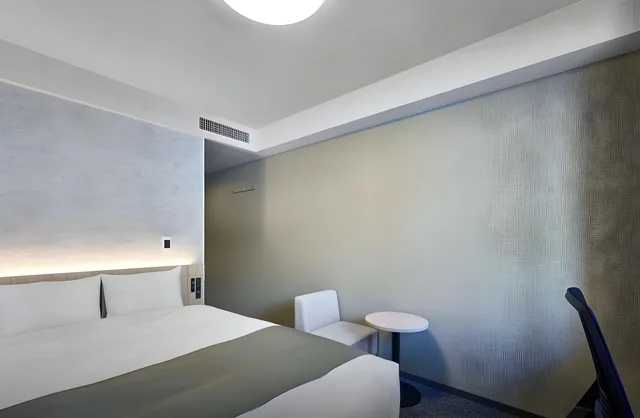 Standard, Queen Bed, Daiwa Roynet Hotel Kyoto Shijo Karasuma 2/2