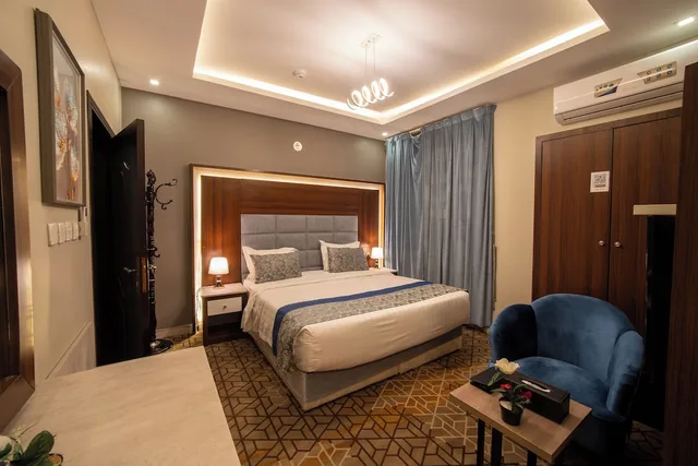 شقة بسرير مزدوج وسريرين منفصلين بغرفتي نوم بمطبخ صغير، سوات للشقق الفندقية(Swat Furnished Apartment) 7/10