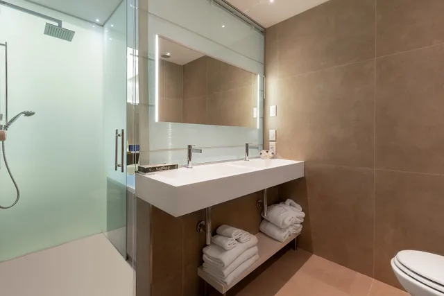 جناح بسرير كينج بجاكوزي، Hotel Polo 8/10