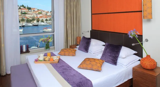 غرفة سوبيريور بسرير مزدوج أو سريرين منفصلين بإطلالة على البحر، Adriana Hvar Spa Hotel 1/3