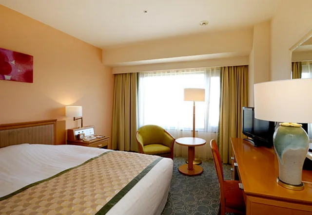 غرفة ديلوكس بسرير كوين للمدخنين، Jr Hotel Clement Tokushima 2/2