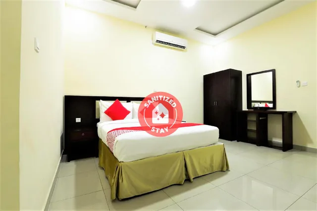 غرفة قياسية بسرير كينج، SH HOTEL 1/2