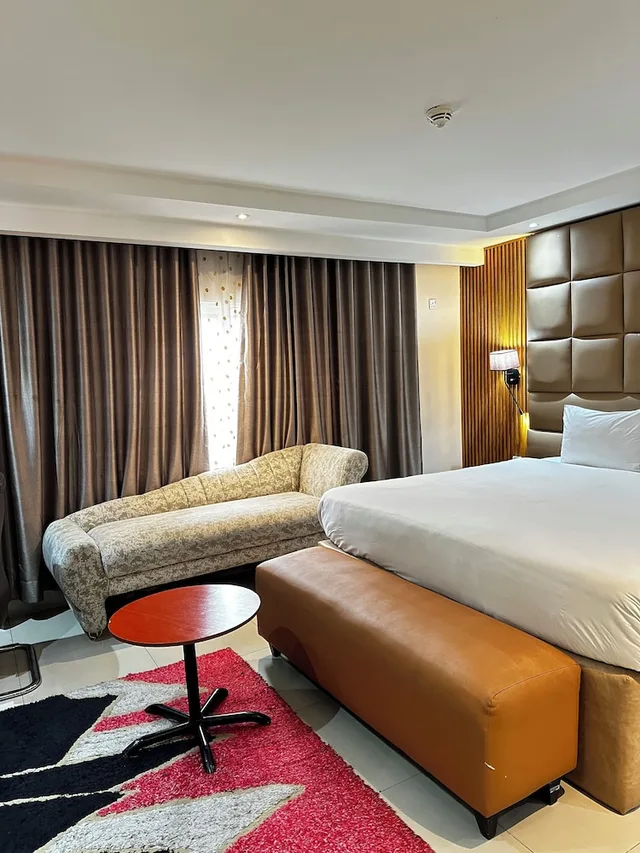 غرفة سوبيريور بسرير كينج، GOLDEN TULIP PORT HARCOURT 2/7