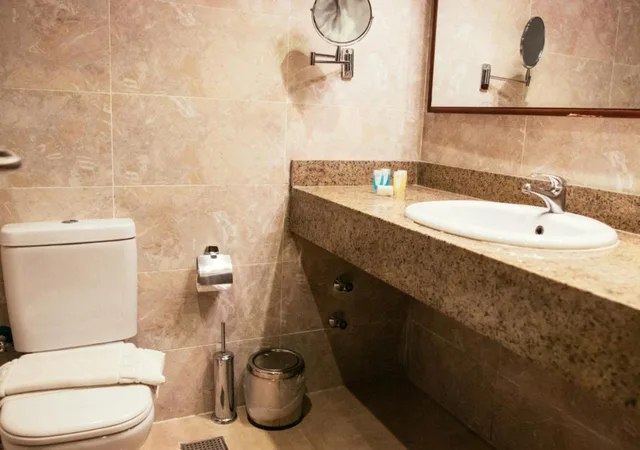 غرفة ديلوكس بسرير مزدوج أو سريرين منفصلين بإطلالة على البحر، Retal View El Sokhna Hotel & Resort 8/9