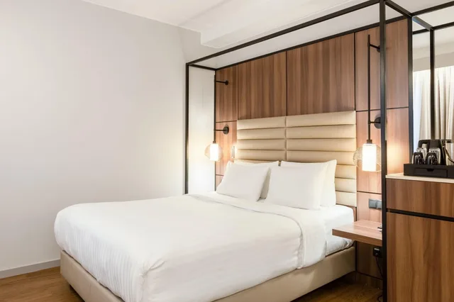 غرفة ديلوكس بسرير كينج، AC Hotel by Marriott Stockholm Ulriksdal 3/5
