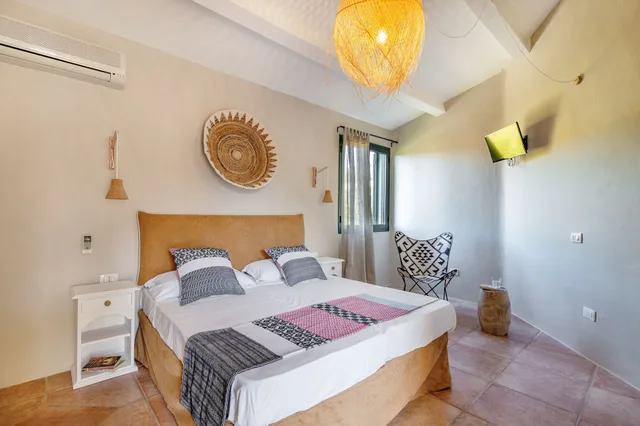 غرفة ثلاثية بسرير مزدوج وسرير فردي، BORGO DI CAMPAGNA 2/5